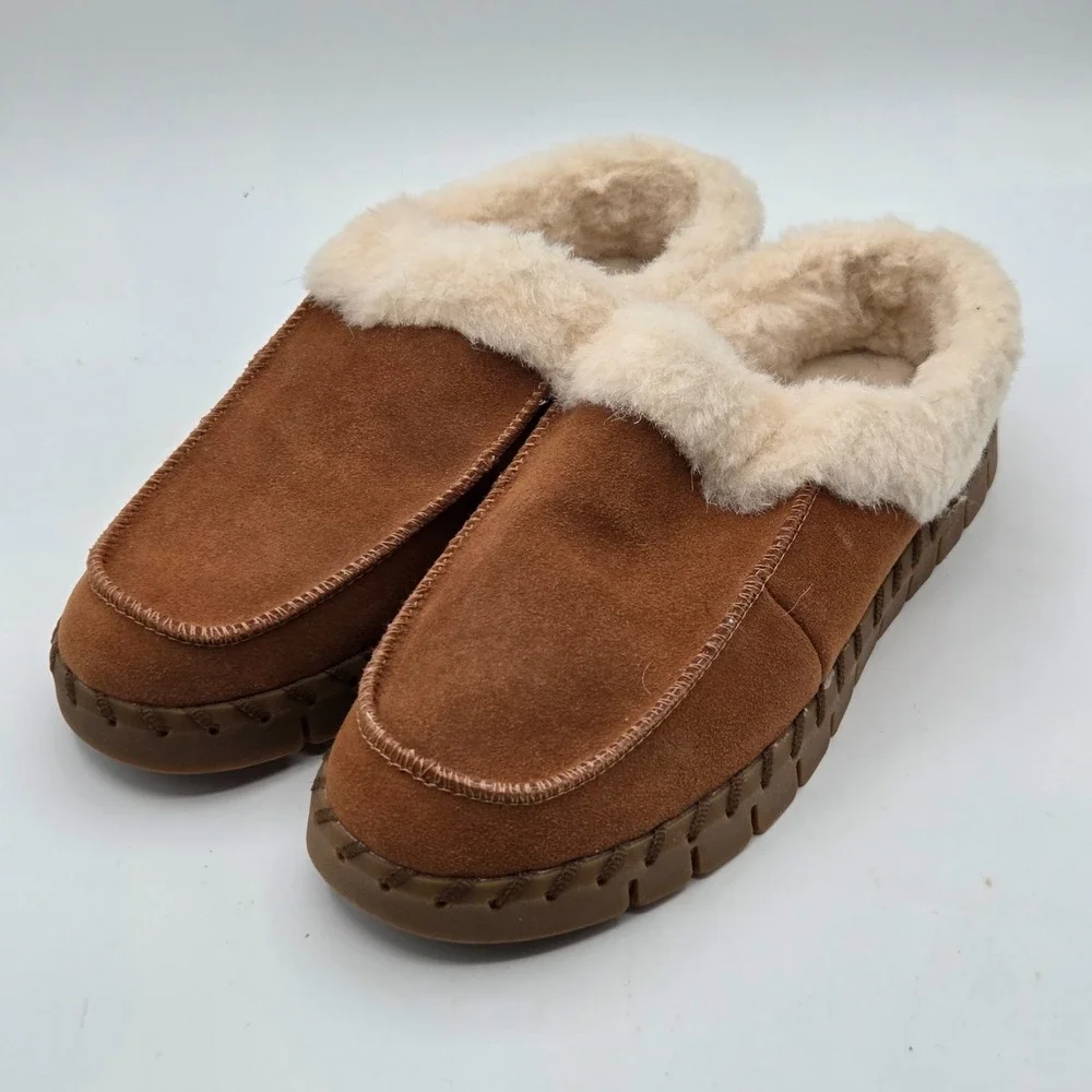 Men's Muk Luks Slippers - Cognac Brown - Size 10